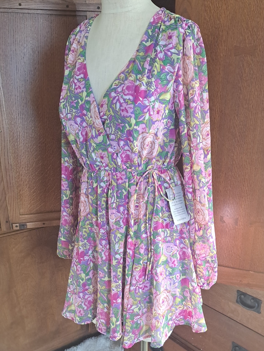 Lush Floral Faux Wrap Long Sleeve Mini Dress Purple Pink NWT Small - Picture 8 of 16